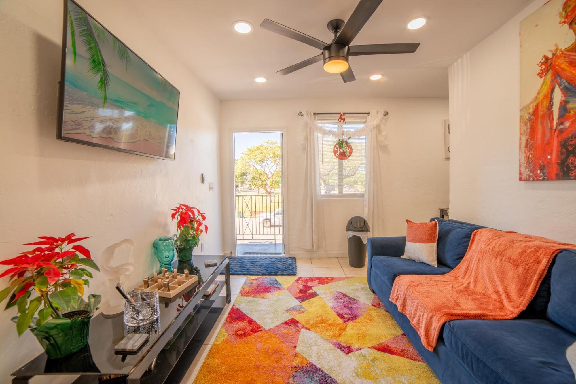 Apartamento Queens Cozy Near Downtown Airport *